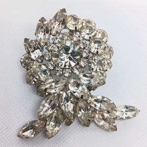Vtg Marquise and Round Clear Prong-set Rhinestones Brooch